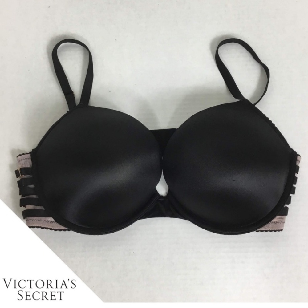 Victoria's Secret Bombshell Plunge Bra 38C